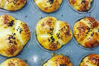 Çicek Poğaça (Mutlaka Deneyin)