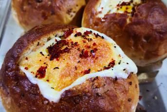 Yumurtalı Tombik Ekmek