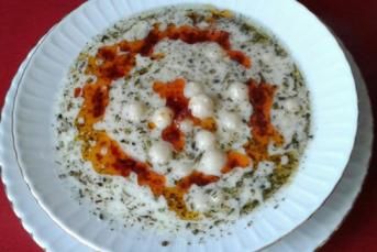 Nefis Yoğurtlu Bulgur Köftesi