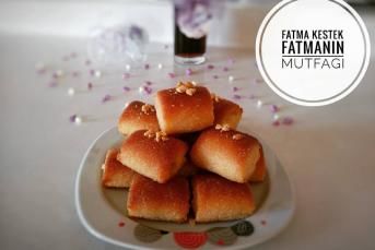 Lokmalik İrmik Tatlısı (Fıstıklı)