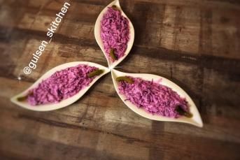 Mor Lahana Salatası Tarifi