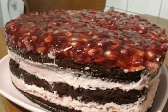 Narlı Yaş Pasta Tarifi