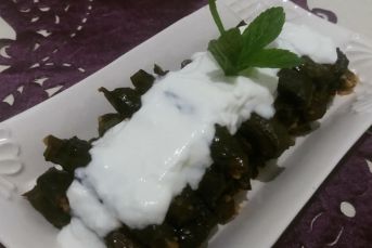 Kıymalı Bulgurlu Pazı Sarması