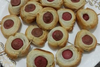 Sosisli Milföy Börek Tarifi