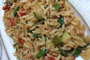 Arpa Şehriye Salata