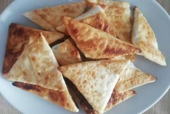 Üçgen Börek (Çıtır Çıtır)