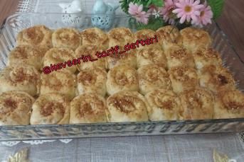 Lokmalık Peynirli Gül Böreği