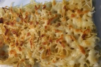 Beşamel Soslu Kaşarlı Fırında Makarna