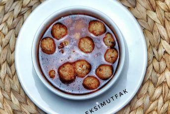 Bulgur Köfteli Nohutlu Çorba