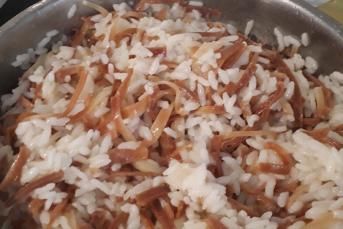 Erişteli Pirinç Pilavı