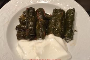 Yaprak Sarması (Kıymasız)