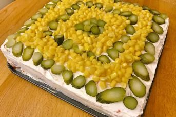 Pratik Etimek Salatası