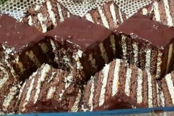 3 Malzemeli Nefis Bisküvili Pasta