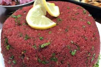 Kırmızı Pancarlı Kısır