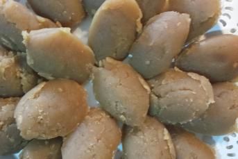 Nefis Un Helvası Yapımı