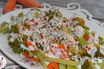 Yoğurtlu Brokoli Salatası Yapılışı