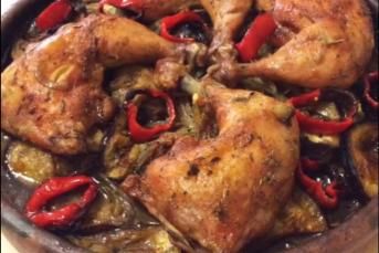 Güveçte Patlıcanlı Tavuk Budu