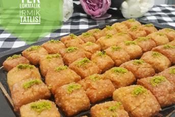Tek Lokmalık İrmik Tatlısı