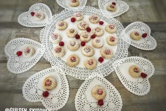 Fındıklı Karanfilli Tarçınlı Kurabiye