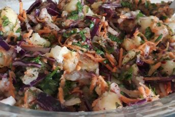 Karalahanalı Patates Salatası