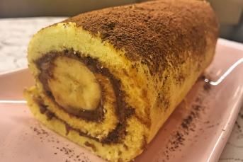 Kahvaltılık Çikolatalı Ve Muzlu Rulo Pasta