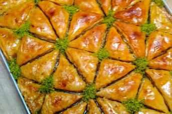 4 Bezeyle Baklava Tarifi