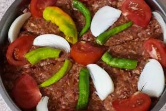 Tepsi Kebabı Nasıl Yapılır (Hatay Yöresi)