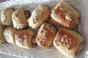 Tahinli Fıstıklı Çörek