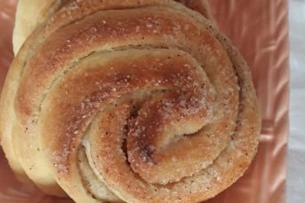 Tarçınlı Şekerli Poğaça