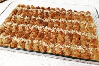 Hazır Yufkadan Burma Baklava