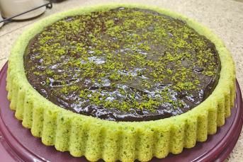 Ispanaklı Ve Çikolatalı Kek