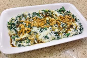 Ispanak Borani Nasıl Yapılır?