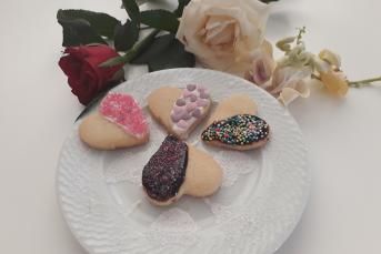 Kalp Şeklinde Kurabiye