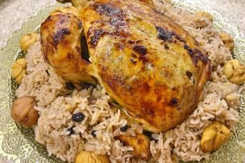 Nefis İç Pilav Eşliğinde Fırında Tavuk