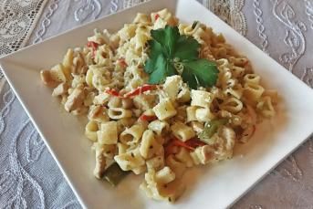 Kremalı Ve Tavuklu Makarna