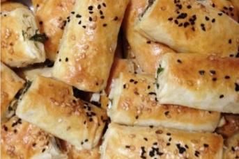 Unlu Çıtır Börek Tarifi