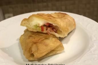 Kıyır Kıyır Paçanga Böreği