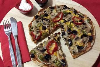 Bazlamadan Pratik Vejetaryen Pizza