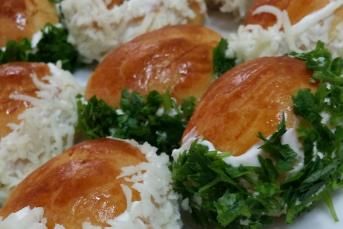 Nefis Saçaklı Poğaça