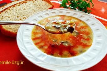 Pazı Sapı Çorbası