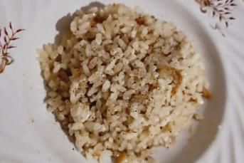 Soğanlı Havuçlu Tarçınlı Pilav