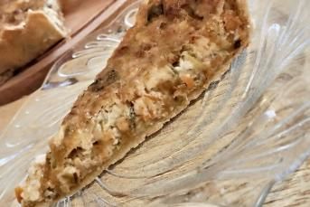 Pırasa Havuç Ve Peynirli Kiş