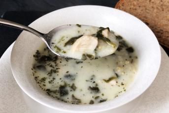 Şifa Niyetine Tavuklu Ayran Aşı Çorbası (Videolu)