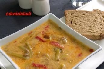 Terbiyeli Ispanak Kökü Çorbası