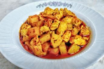 Fırında Patatesli Tavuk Yemeği