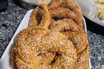 Simit Tadında Tereyağlı Poğaça