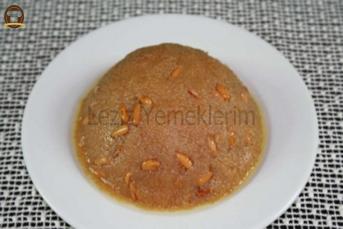 Zeytinyağlı İrmik Helvası