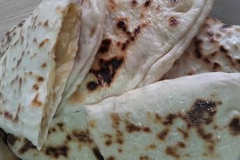 Çiğ Patatesli Sac Böreği