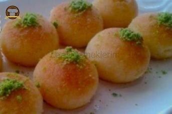 Soğuk Şerbetli İrmik Tatlısı (Şerbeti Kaynatılmayan)