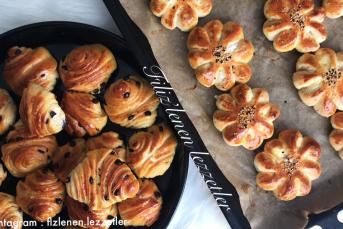 Tek Hamurdan Hem Peynirli Hemde Damla Çikolatalı Poğaça Videolu